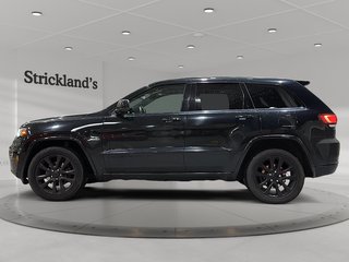 2017 Jeep Grand Cherokee 4x4 Laredo in Stratford, Ontario - 5 - w320h240px