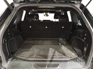 2017 Jeep Grand Cherokee 4x4 Laredo in Stratford, Ontario - 6 - w320h240px