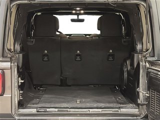 2019 Jeep Wrangler Jl Unlimited Sahara in Stratford, Ontario - 6 - w320h240px