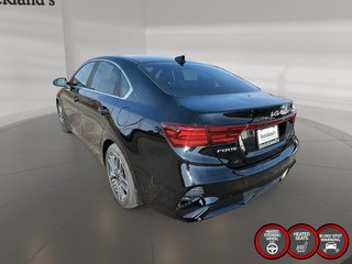 2023 Kia Forte Sedan EX+ IVT in Stratford, Ontario - 4 - w320h240px