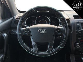 2013  Sorento 3.5L EX V6 AWD at in Stratford, Ontario - 5 - w320h240px