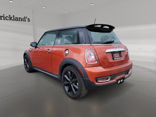 2013 MINI COOPER S S in Brantford, Ontario - 4 - w320h240px