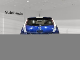 2016 Nissan Leaf SL in Stratford, Ontario - 3 - w320h240px