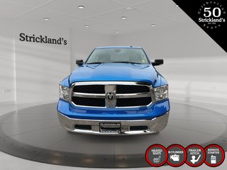 2022  RAM 1500 Classic Crew Cab 4x4 (DS) SLT (140.5 WB 5'7 Box) SWB in Brantford, Ontario - 2 - w320h240px