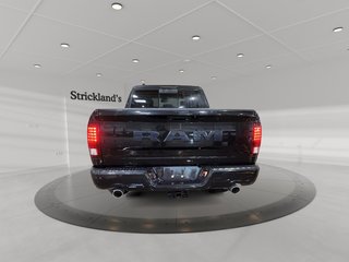 2018 Ram 1500 Crew Cab 4x4 Sport (140.5 WB - 5.7 Box) in Brantford, Ontario - 3 - w320h240px