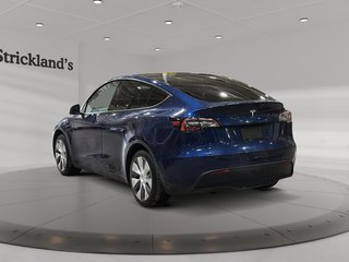 2024 Tesla Model Y in Stratford, Ontario - 4 - w320h240px