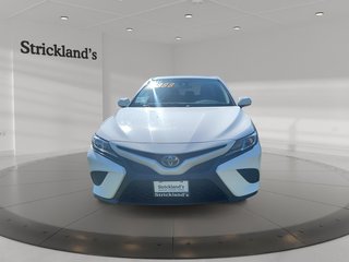2018 Toyota Camry Hybrid SE CVT in Brantford, Ontario - 2 - w320h240px
