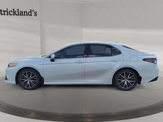 2022 Toyota Camry Hybrid XSE in Brantford, Ontario - 5 - w320h240px