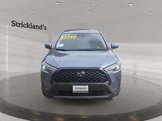 2024 Toyota COROLLA CROSS LE AWD in Brantford, Ontario - 2 - w320h240px