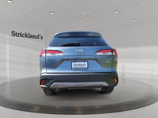 2025 Toyota Corolla Cross LE AWD in Brantford, Ontario - 3 - w320h240px