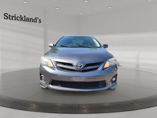 2012 Toyota Corolla 4-door Sedan S 5M in Brantford, Ontario - 2 - w320h240px