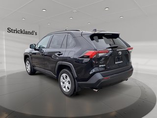 2021  RAV4 LE AWD in Brantford, Ontario - 4 - w320h240px