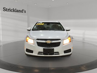 2011 Chevrolet Cruze LT TURBO in Stratford, Ontario - 2 - w320h240px
