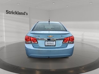 2012 Chevrolet Cruze LT in Stratford, Ontario - 3 - w320h240px