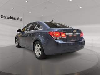 2014 Chevrolet Cruze 2LT in Stratford, Ontario - 4 - w320h240px