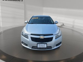 2014 Chevrolet Cruze LT in Stratford, Ontario - 2 - w320h240px