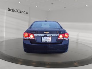 2016 Chevrolet Cruze LIMITED LT in Stratford, Ontario - 3 - w320h240px