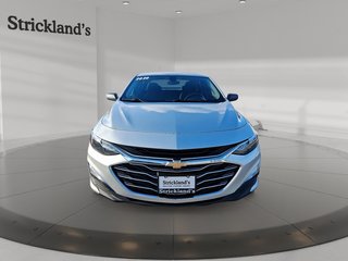 2020 Chevrolet Malibu LS in Stratford, Ontario - 2 - w320h240px