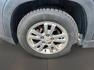 2012 Chevrolet Orlando LT Minivan in Stratford, Ontario - 6 - w320h240px