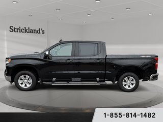 2023  Silverado 1500 LT in Stratford, Ontario - 5 - w320h240px