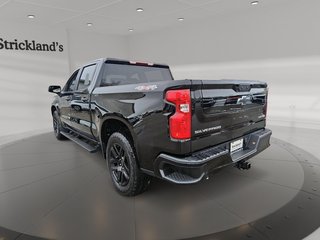 2023 Chevrolet Silverado 1500 Crew Cab 4x4 Custom in Stratford, Ontario - 4 - w320h240px