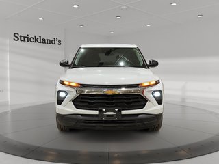 2024 Chevrolet TrailBlazer LS AWD in Stratford, Ontario - 2 - w320h240px