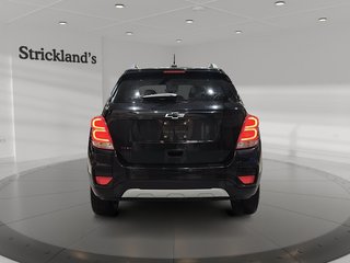 2020 Chevrolet Trax LT in Stratford, Ontario - 3 - w320h240px