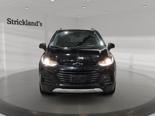 2020 Chevrolet Trax LT in Stratford, Ontario - 2 - w320h240px