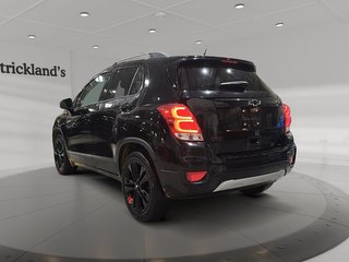 2020 Chevrolet Trax LT in Stratford, Ontario - 4 - w320h240px