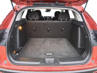 2024 Chevrolet Trax LS in Stratford, Ontario - 6 - w320h240px