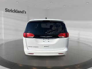 2024 Chrysler Grand Caravan SXT 3ROW Minivan in Stratford, Ontario - 3 - w320h240px