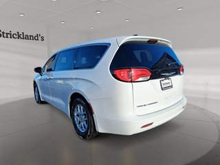 2024 Chrysler Grand Caravan SXT 3ROW in Stratford, Ontario - 4 - w320h240px
