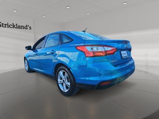 2013 Ford Focus SE SEDAN in Stratford, Ontario - 4 - w320h240px