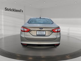 2016 Ford Fusion SE AWD in Stratford, Ontario - 3 - w320h240px