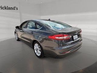 2019 Ford Fusion SE HYBRID in Stratford, Ontario - 4 - w320h240px