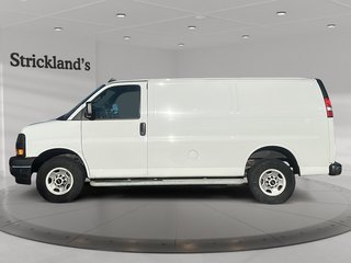 2023 GMC Savana Cargo 2500 RWD 135 WB in Stratford, Ontario - 5 - w320h240px