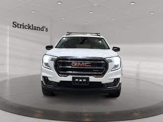 2024 GMC Terrain AT4 in Stratford, Ontario - 2 - w320h240px