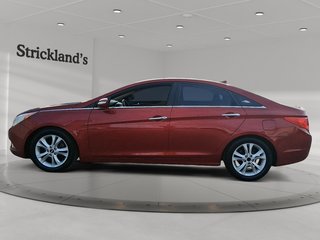 2011 Hyundai Sonata LIMITED in Stratford, Ontario - 5 - w320h240px