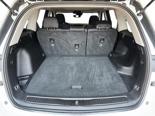 2023 Jeep Grand Cherokee LAREDO 4X4 SUV in Stratford, Ontario - 6 - w320h240px