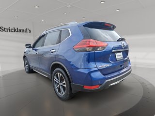 2020 Nissan Rogue SV AWD in Stratford, Ontario - 4 - w320h240px