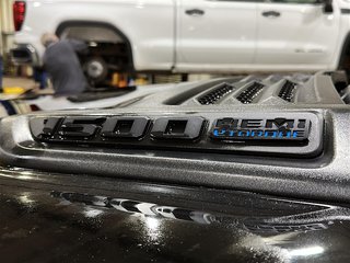 2024 Ram 1500 SPORT 4X4 in Stratford, Ontario - 6 - w320h240px