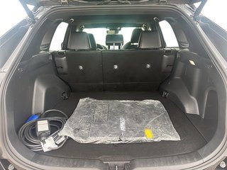 2024 Toyota RAV4 Plug-In Hybrid XSE PRIME in Stratford, Ontario - 6 - w320h240px