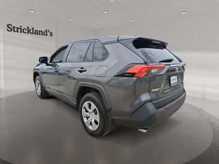 2022 Toyota RAV4 LE AWD in Stratford, Ontario - 4 - w320h240px