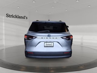 2024 Toyota Sienna Hybrid XLE 3ROW in Stratford, Ontario - 3 - w320h240px