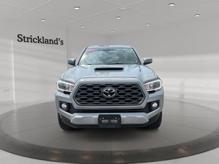 2020 Toyota Tacoma 4X4 DOUBLE CAB Truck in Stratford, Ontario - 2 - w320h240px