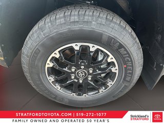 2025 Toyota TUNDRA 4X4 Tundra CrewMax SR5 L in Stratford, Ontario - 6 - w320h240px