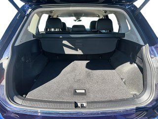 2024 Volkswagen Tiguan COMFORTLINE 4MOTION in Stratford, Ontario - 6 - w320h240px