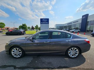 2015 Honda Accord Sedan Touring in Brossard, Quebec - 2 - w320h240px