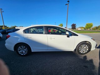 Honda Civic Sdn LX 2012 à Brossard, Québec - 5 - w320h240px