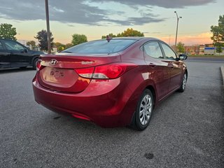 2013 Hyundai Elantra GL in Brossard, Quebec - 6 - w320h240px
